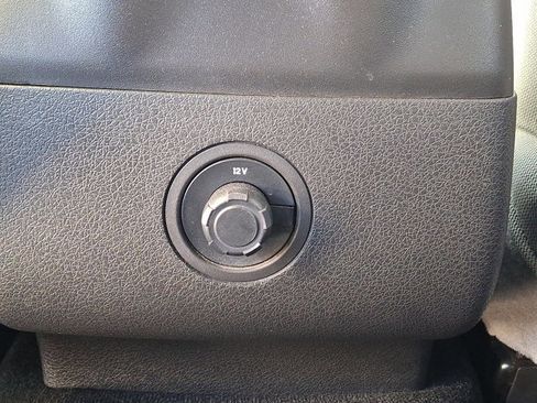 Used 2013 Ford F150 XLT w/ Luxury Equipment Group image 11