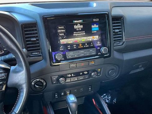 Used 2023 Nissan Frontier PRO-4X w/ Pro Convenience Package image 9
