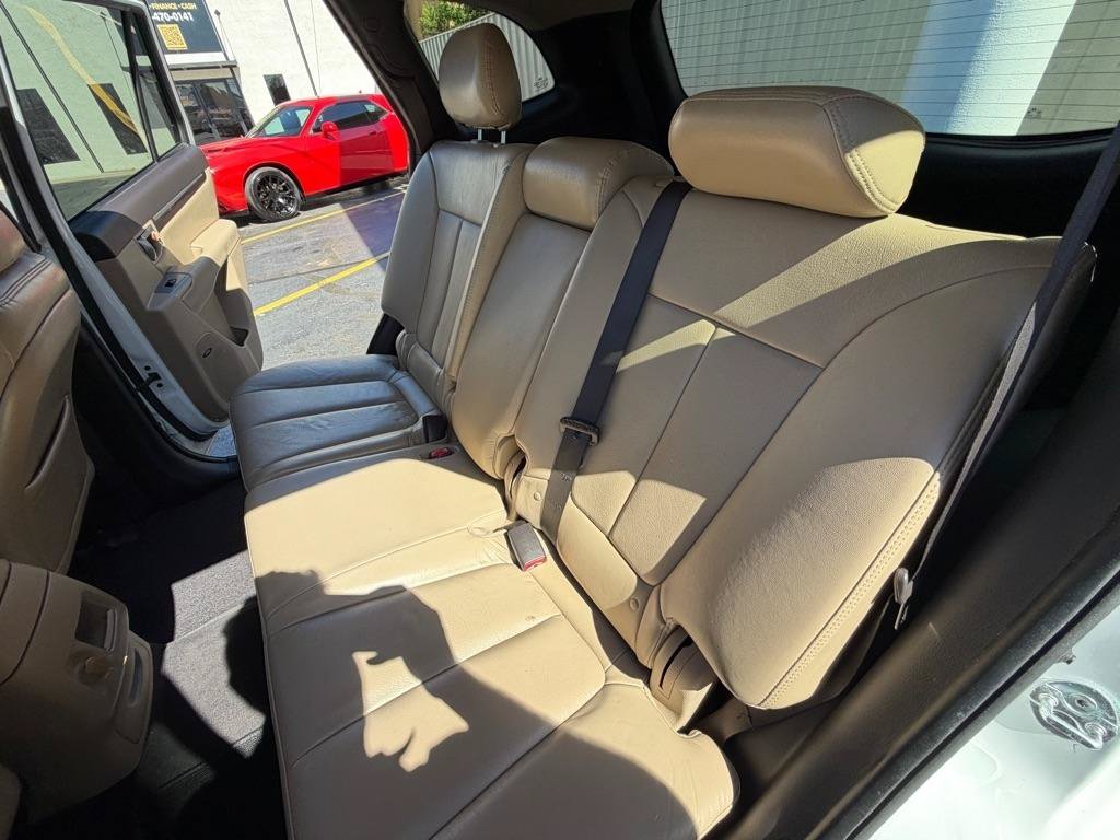 Used 2012 Hyundai Santa Fe Limited FWD image 15