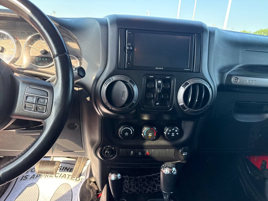 Used 2016 Jeep Wrangler Unlimited Sport w/ Quick Order Package 24S AWD/4WD image 29