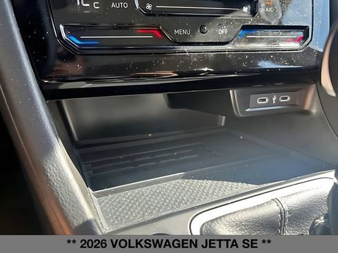 Used 2026 Volkswagen Jetta SE FWD image 28