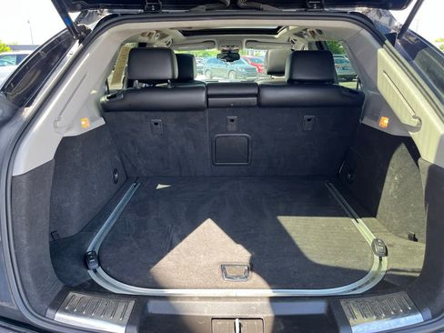 Used 2012 Cadillac SRX Luxury FWD image 28