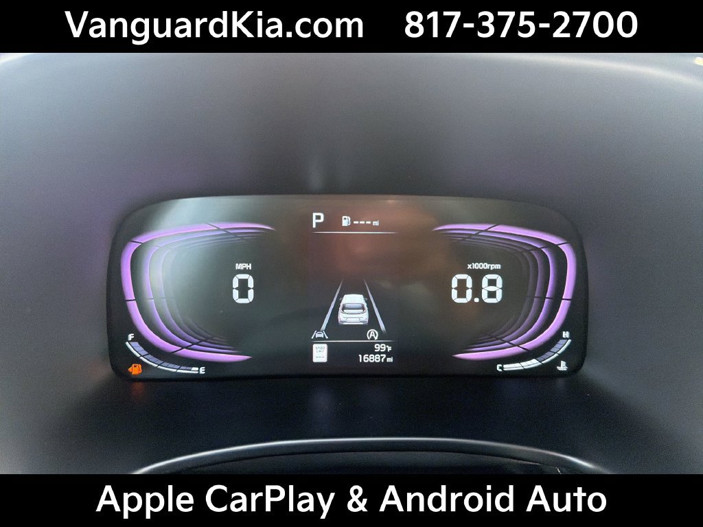 Certified 2025 Kia Soul LX FWD image 11