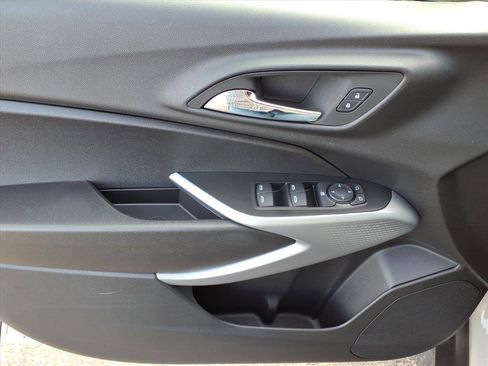 New 2026 Chevrolet Trax RS w/ Driver Confidence Package image 12