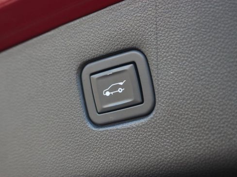 Used 2020 Chevrolet Blazer RS image 12