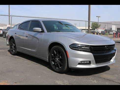 Used 2016 Dodge Charger SXT w/ Rallye Group AWD/4WD image 4