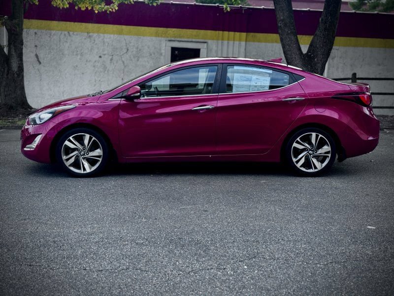 Used 2014 Hyundai Elantra Limited FWD image 4