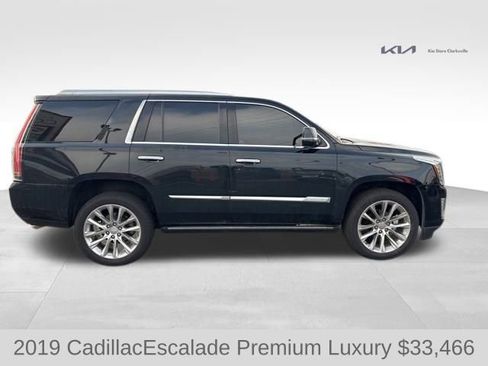 Used 2019 Cadillac Escalade Premium Luxury image 9