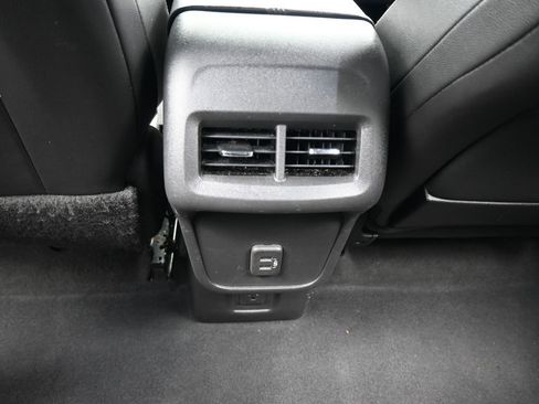 Used 2021 GMC Terrain SLT w/ Elevation Edition image 40