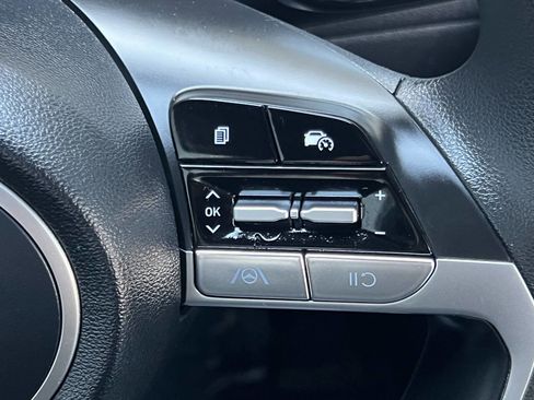 Used 2023 Hyundai Santa Cruz SEL image 23