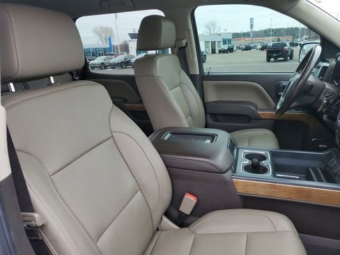 Used 2018 Chevrolet Silverado 1500 LTZ w/ Sport Package image 25