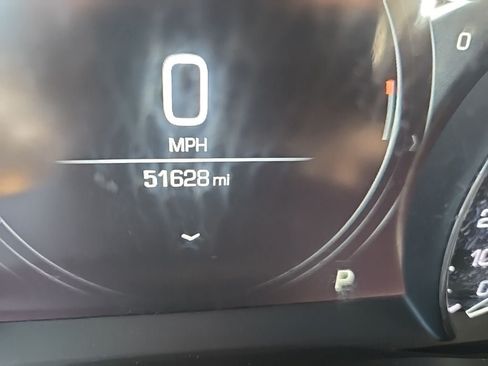 Used 2018 Cadillac XT5 Platinum w/ Driver Assist Package AWD/4WD image 17