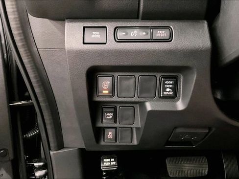 New 2026 Nissan Frontier SV w/ SV Convenience Package RWD image 32