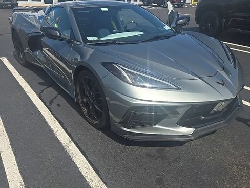 Used 2022 Chevrolet Corvette Stingray Premium Conv w/ Z51 Performance Package RWD image 1