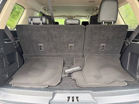 Used 2024 Ford Expedition XLT image 7