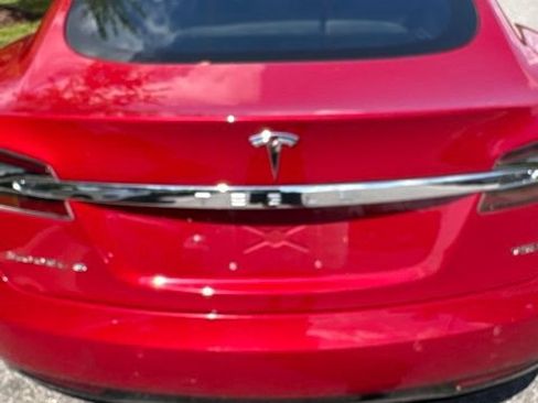 Used 2016 Tesla Model S AWD image 9