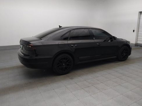 Used 2019 Volkswagen Passat 2.0T Wolfsburg w/ Wheels & Sunroof Package FWD image 10