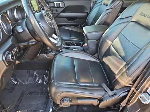 Used 2022 Jeep Wrangler Unlimited Sahara w/ LED Lighting Group image 16