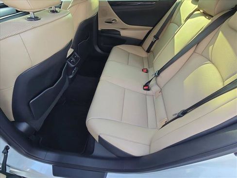 Used 2020 Lexus ES 350 w/ Premium Package FWD image 19