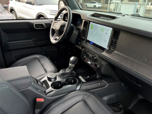 New 2025 Ford Bronco Big Bend image 8