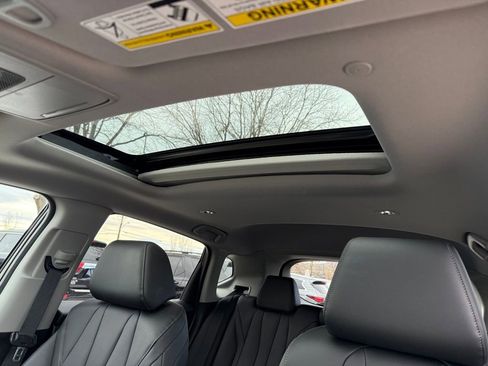 Used 2025 Acura ADX Base image 28