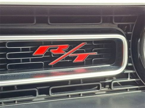 Used 2022 Dodge Challenger R/T w/ Plus Package image 30