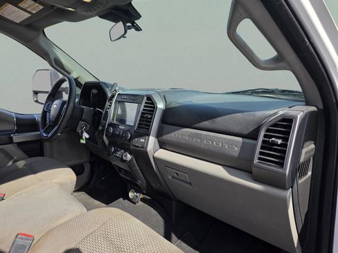 Used 2020 Ford F350 XLT image 23