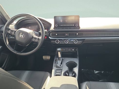 Used 2024 Honda Civic Sport image 11