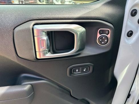 New 2026 Jeep Gladiator Sport AWD/4WD image 22
