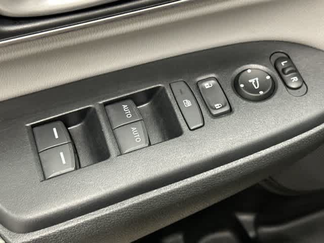Used 2020 Honda CR-V Touring image 20
