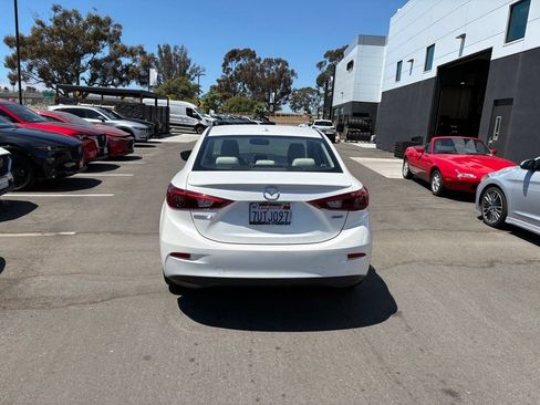 Used 2016 MAZDA MAZDA3 s Grand Touring FWD image 8
