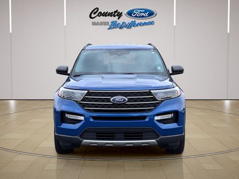 Used 2023 Ford Explorer XLT w/ Equipment Group 202A AWD/4WD image 6