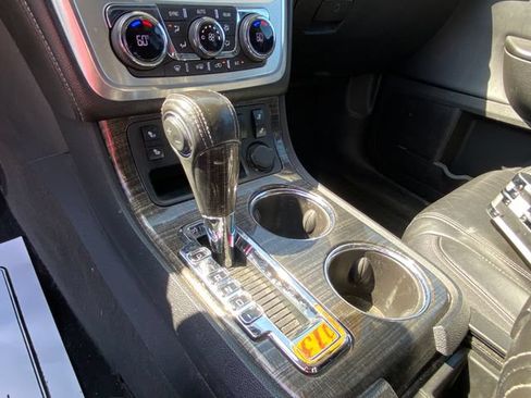 Used 2013 GMC Acadia SLT FWD image 9