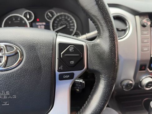 Used 2016 Toyota Tundra Platinum image 5