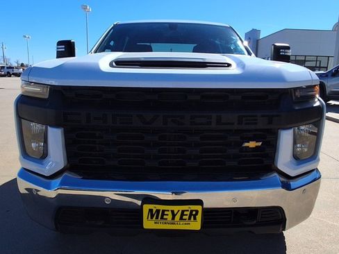 Used 2022 Chevrolet Silverado 2500 W/T w/ WT Convenience Package image 3