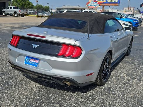 Used 2018 Ford Mustang Premium RWD image 10