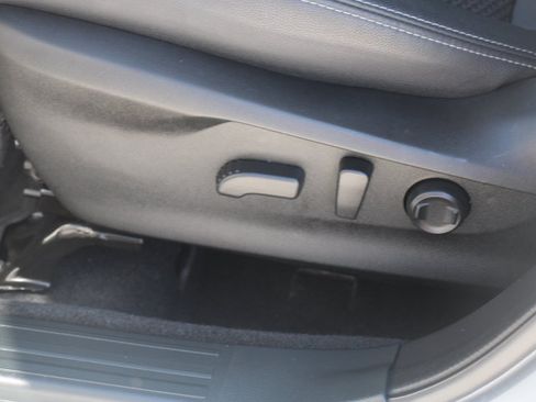 Used 2023 Subaru Forester Premium AWD/4WD image 12