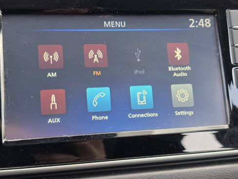 Used 2024 Nissan Versa S w/ Trunk Package FWD image 5
