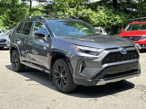 Used 2022 Toyota RAV4 XSE AWD/4WD image 21
