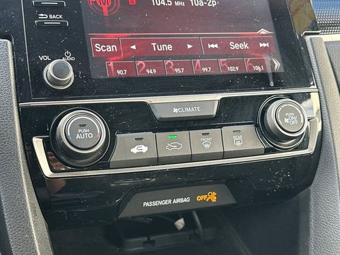 Used 2020 Honda Civic Sport image 21