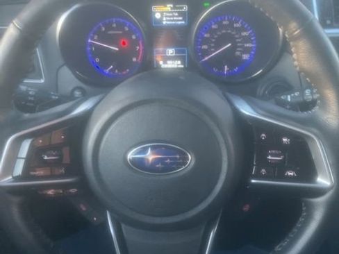 Used 2018 Subaru Outback 3.6R Touring w/ Popular Package #3 image 7