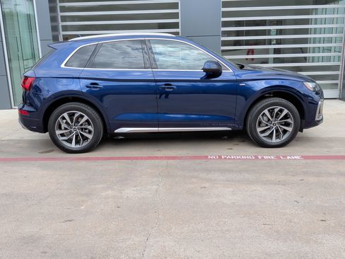 Used 2022 Audi Q5 2.0T Premium Plus w/ Premium Plus Package image 11