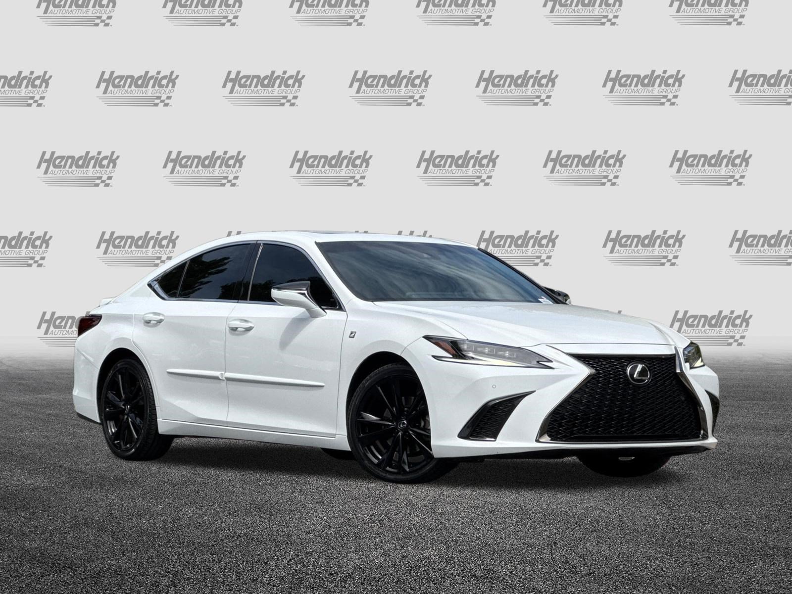Certified 2022 Lexus ES 350 F Sport FWD image 2