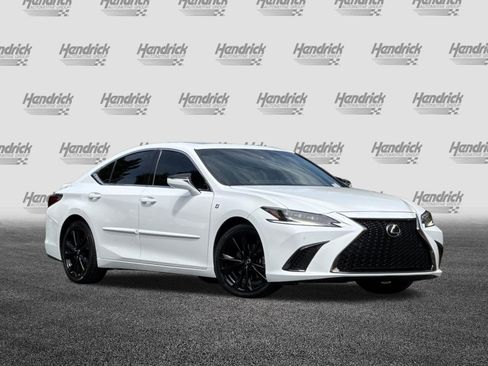 Certified 2022 Lexus ES 350 F Sport FWD image 2