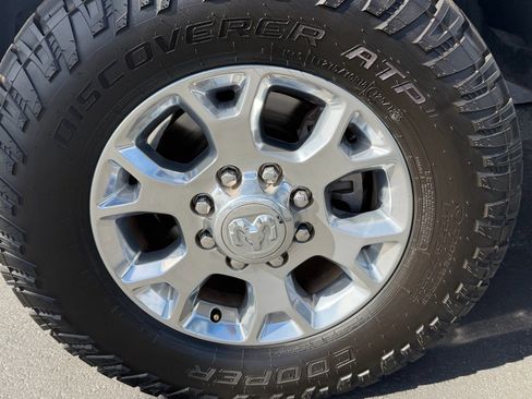 Used 2022 RAM 2500 Laramie image 32