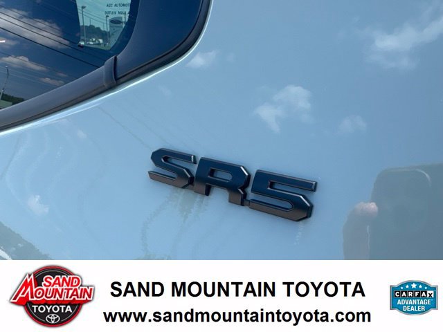 Used 2025 Toyota Tundra SR5 w/ TRD Off-Road Package AWD/4WD image 9