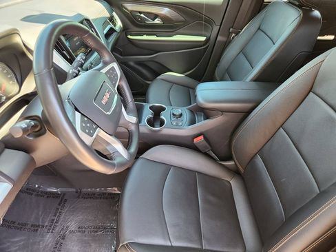Used 2020 GMC Terrain SLT w/ Preferred Package AWD/4WD image 4