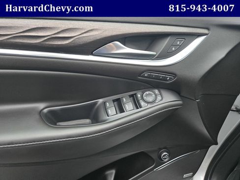 Used 2022 Buick Enclave Avenir w/ Avenir Technology Package image 38