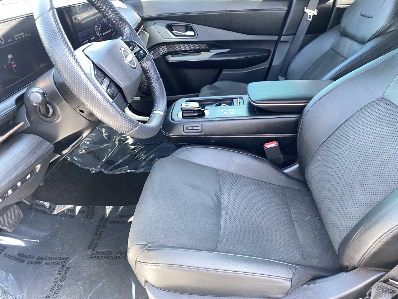 Certified 2024 Nissan Ariya FWD image 28