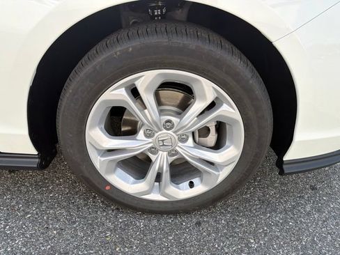 New 2026 Honda Accord LX image 11